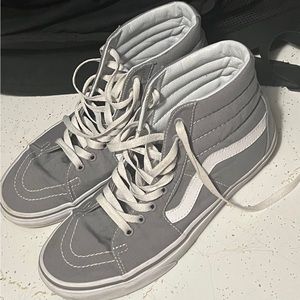 Gently used…worn less than 5 times!